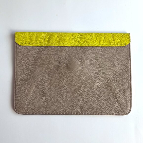 Gap Genuine Leather Envelope Style Color Block Clutch Magnetic Snap 7.5" x 10.5" - Picture 2 of 11